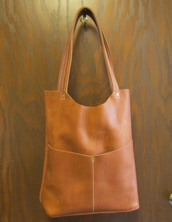 LEATHER TOTE BAG